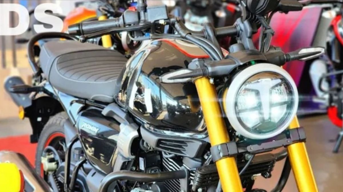 TVS Ronin DS